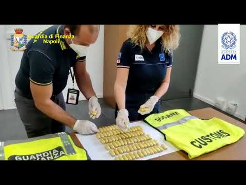 Narcotraffico all'aeroporto di Capodichino: arrestato un congolese e sequestrati 1,5 Kg di cocaina