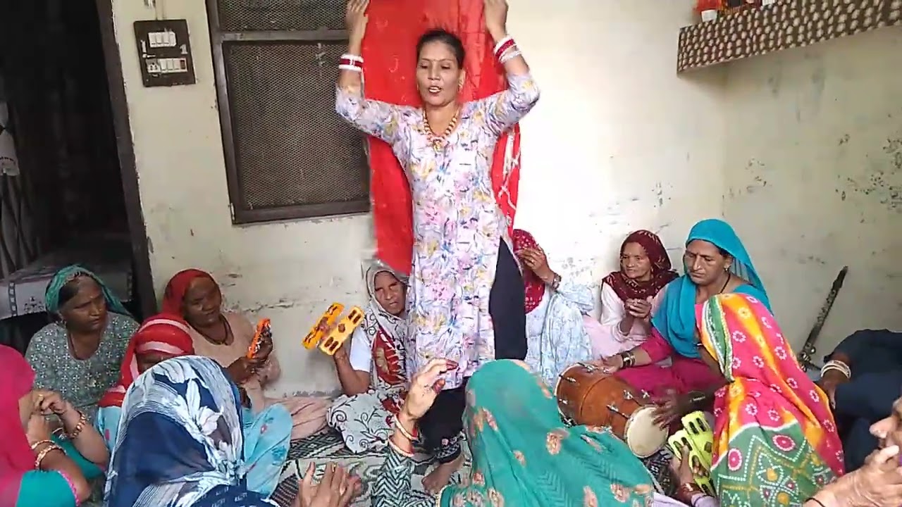 मोटी मोटी बूंद पड़े भोमीऐ प💦💧🌨🌨 हरियाणवी भजन शीला की हरियाणवी दुनिया दादा खेड़ा का भजन🛕🛕🛕🛕🙏🙏🚩🚩🚩🚩👍👍