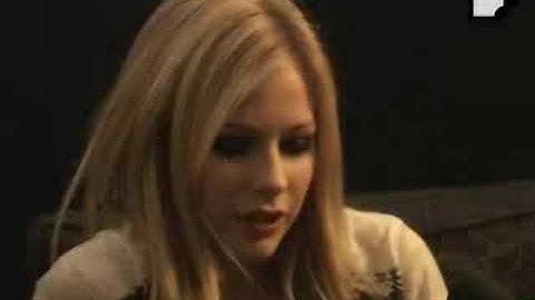 Avril Lavigne @Toasted Interview (part 1)