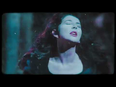 Putar Flower Of The Mountain - Kate Bush