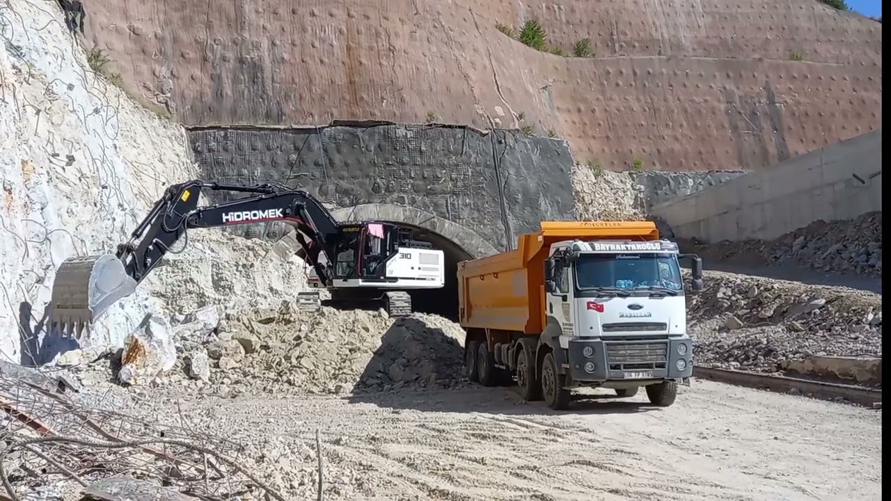 (1) HİDROMEK 301 LC EKSKAVATÖR HAFRİYAT YÜKLEME / HIDROMEK 301 LC EXCAVATOR EARTHMOVING LOADING