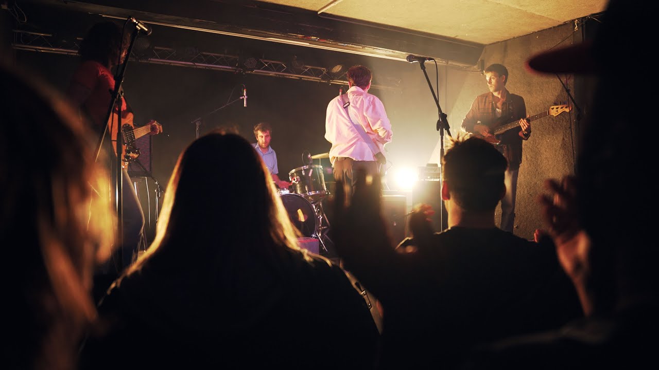 Little Junior - Live At The Garrison (Official)