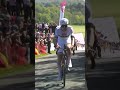 Das Duell, auf das wir gewartet haben!  Pogacar attacakiert - und nur Seixas kann folgen! 🤩🍿#shorts