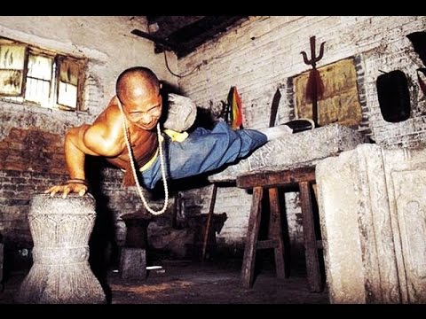 Video: Šaolino vienuolis: kovos menas