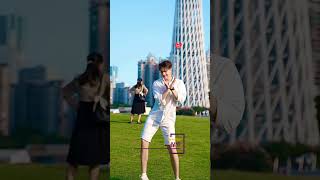 保罗先生 《火红的萨日朗》