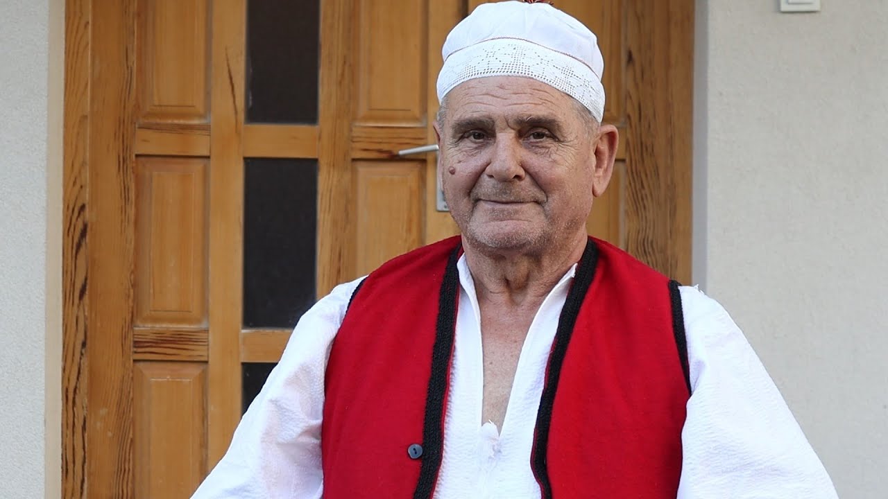 „Spavao sam u parku i na stanici mjesecima“