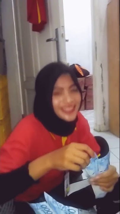 Skandal Goyangan Maut Kasir Alfamart!
