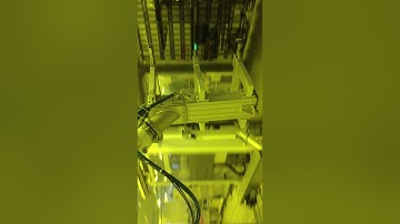 Automatic Robot For Loading & Unloading The Glass For Mobile Phone