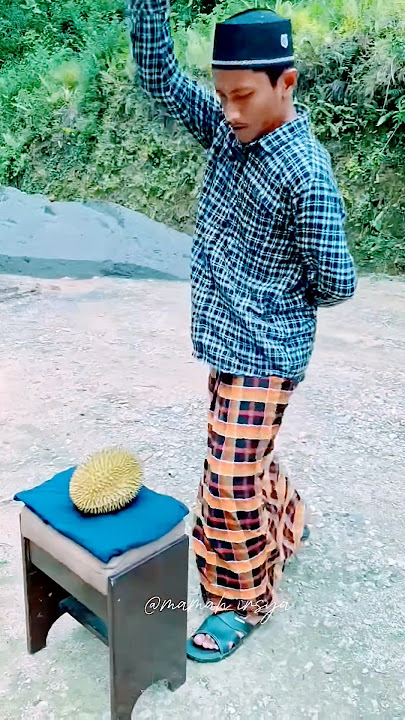 Durian Fruit Karate 🎉😂(Parody) #comedy #funny #noveoutdoors #comedy #funny