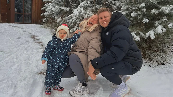 CENTER PARCS CHRISTMAS HOLIDAY + DATE NIGHT | Jame...