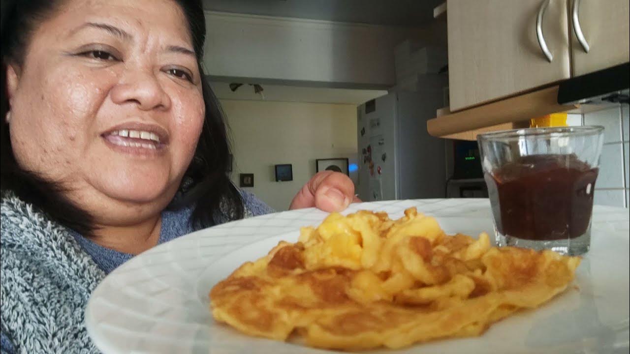 Scrambled Eggs with jam on the side. YouTube