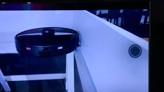 伸びるブラシで部屋の隅まで逃がさない最新ロボット掃除機Roborock
