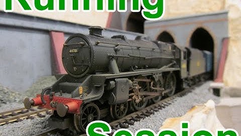 Buckland Junction loft model railway 222. Trains running session. GWR King Class & BR Black 9F Loco.