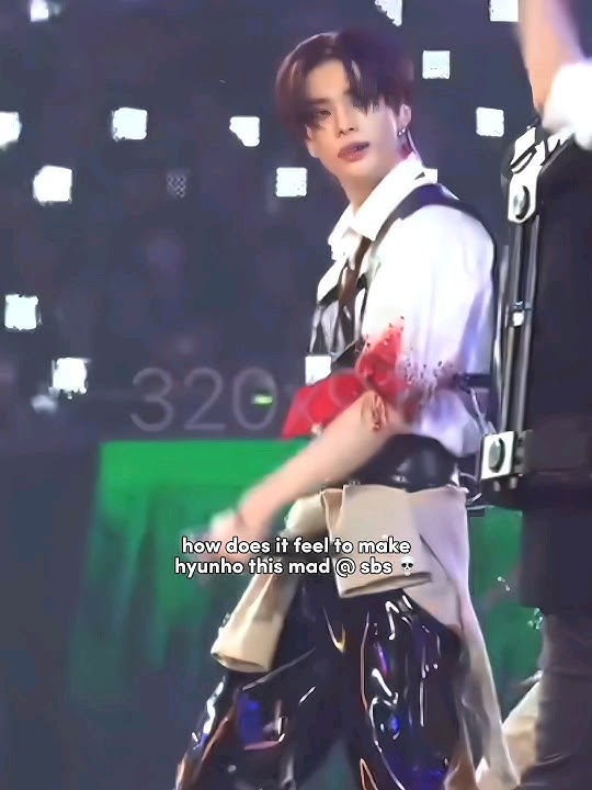 LEE KNOW AND HYUNJIN GETTING MAD AT SBS' WORK 😳 #leeknow #hyunjin #straykids #skz #rockstar