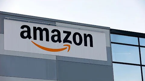 Amazon sued over alleged discrimination, Microsoft plans to end Internet Explorer