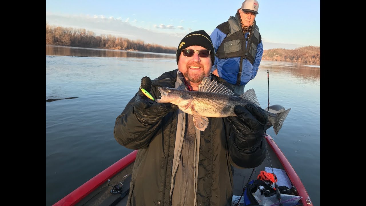 Bink's Spoon Lower Mo River Sauger