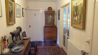 Symphonion 106 Upright Disc Player.