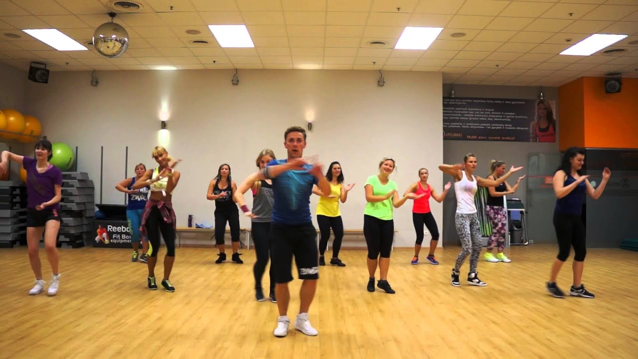 ZUMBA David Guetta - Hey MAMA