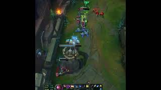 Diamond games be like #shorts #gaming #leagueoflegends #jax #top #leagueoflegendsclips #fiora