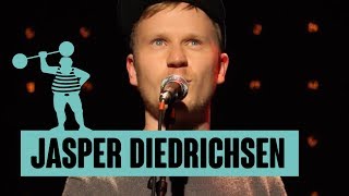 Jasper Diedrichsen – Ewiger Klassensprecher und Blick auf Hamburg aus der Ferne