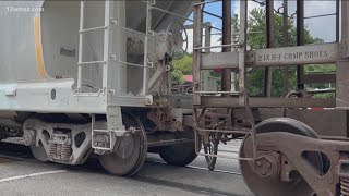 State rep says he's no longer considering introducing bill for blocked train crossing in Juliette