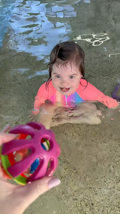 How To Swim For Beginners #swimming #pool #pooltime #learning #water #shallowwater #splash #toddler