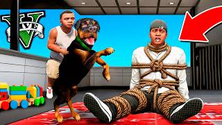 Franklin TIENE un HIJO en GTA 5 🍼👶