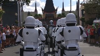 Captain Phasma leads Storm troopers in the March of the First Order - Disney's Hollywood Studios