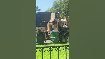 Pete 520 Labrie Automizer Slamming Cans