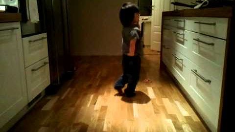 video-2011-02-25-17-41-38.3gp