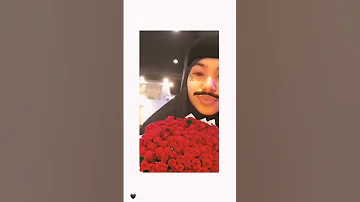 واتعلمت احب نفسي عمر نفسي ما تنسانى 