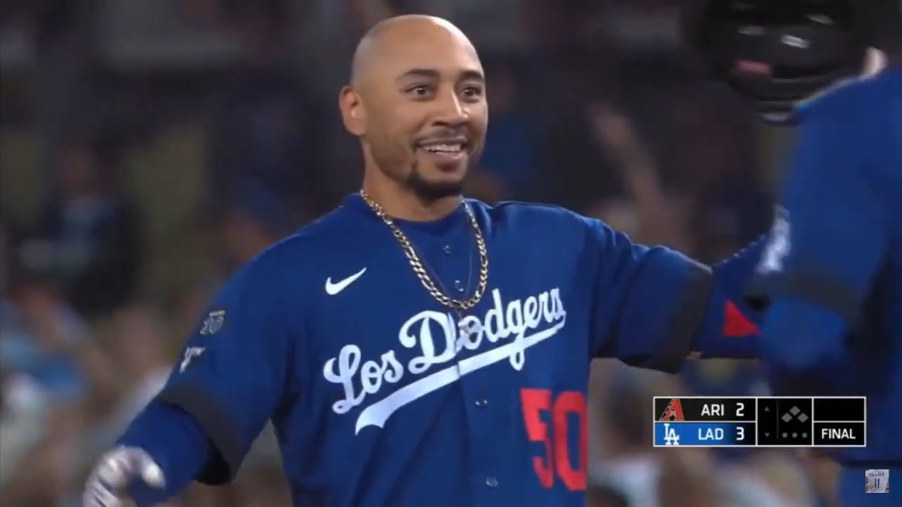FULL AT BAT Dodgers Mookie Betts Comes Off The Bench To Walk It Off 9 FULL AT BAT Dodgers Mookie Betts Comes Off The Bench To Walk It Off 9