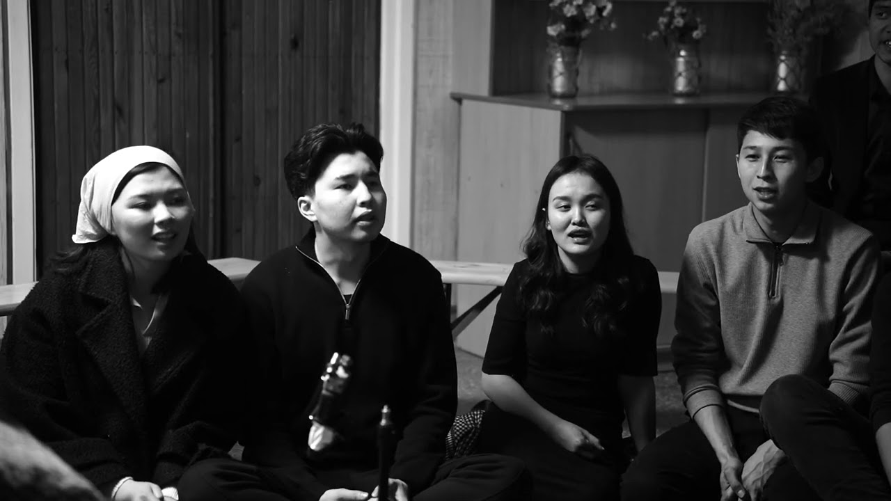 Ата, биз ысмыңды даңктап келдик!