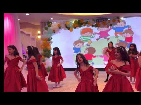 انشودة لنكن دوما اصدقاء حفل تخرج مدرسة وروضة مستقبل الطفل النموذجية ٢٠٢٣ 