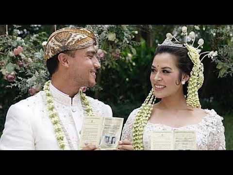 Lagu Paling Romantis Sepanjang Masa "Jatuh Cinta By Nasyid"