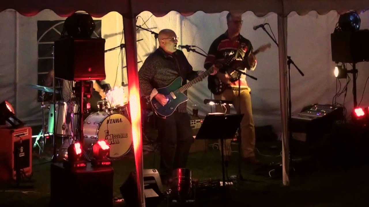 Faccombe'all - Sound of boots