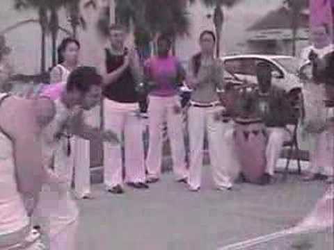Capoeira Topazio