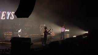 Why’d You Only Call Me When You’re High ? - Arctic Monkeys live @ Mitsubishi Electric Halle, Düssel