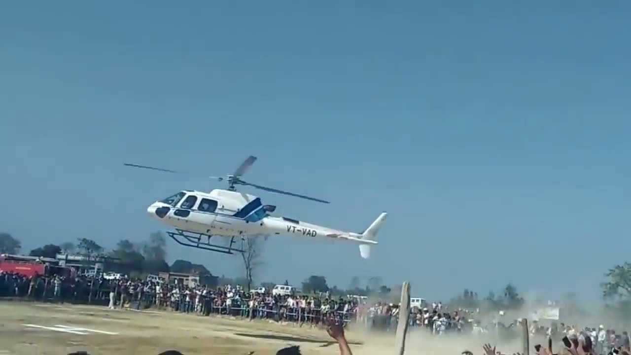 Asaduddin owaisi Grand Helicopter Entry in uttar pradesh