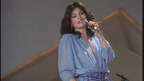 Turkey 🇹🇷 - Eurovision 1980 - Ajda Pekkan - Petr'oil