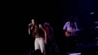 Queen Ifrica - Keep It To Yourself Live at San Diego Sports Arena- Tribute to the Legends 2009