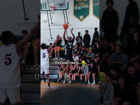 This move … 😳 #basketball #dribbling #shots
