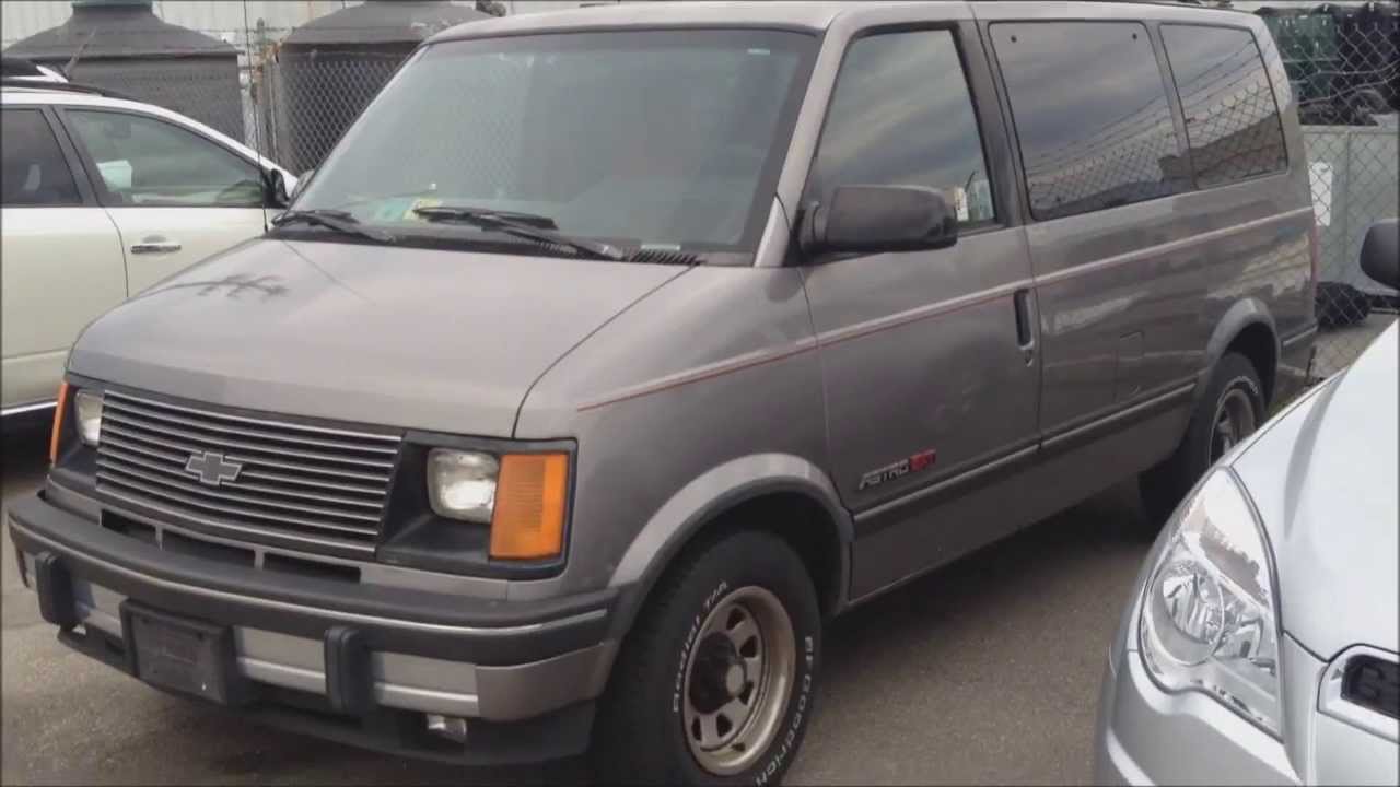 1994 Chevrolet Astro Van Ext Walkaround