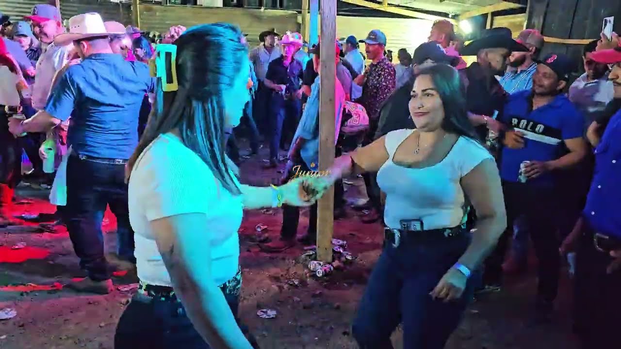 LO QUE PASO EN EL CHINAMO DE SANTA LUCIA ( NADIE SE LO ESPERABA )