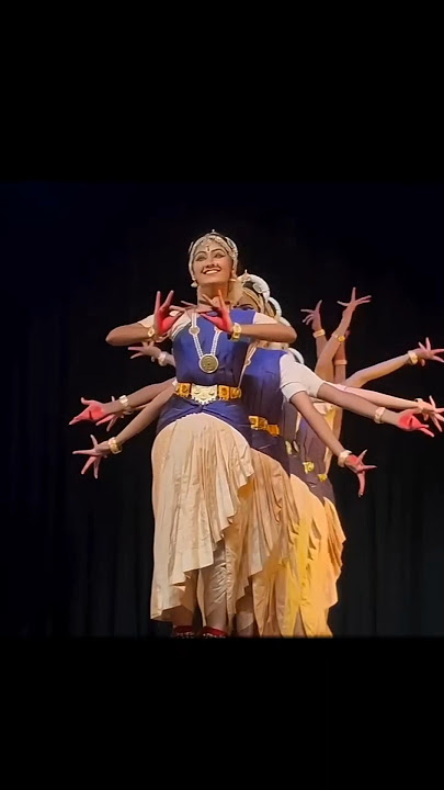 Bharatanatyam Dance by Vasuprada and Artist ❤️‍🔥 English Note #bharatnatyam #traditional