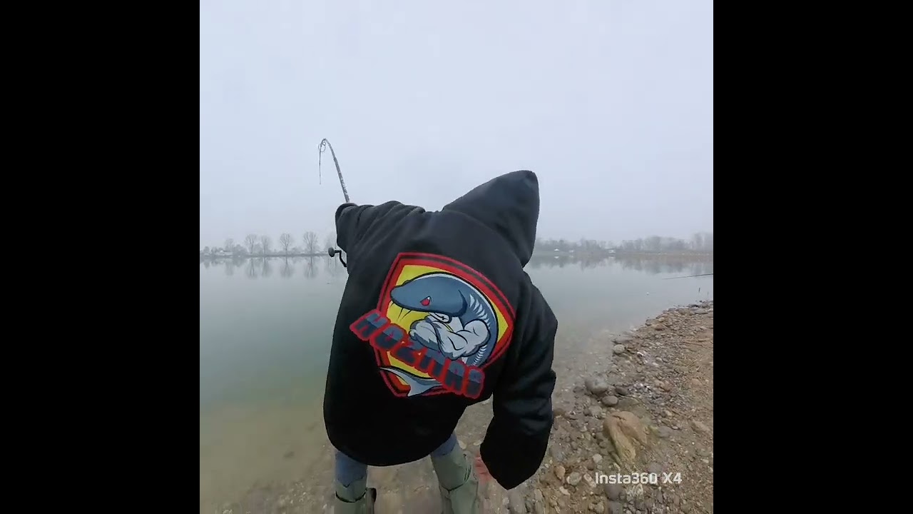 Uno dei pesci più belli del nostro jurassic lake 😍#sturgeon #sturgeonfishing #fishing #bigfish