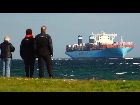 Video: Verdens Længste Containerskib - Alternativ Visning