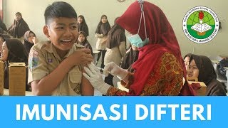 Imunisasi Difteri SMP Bustanul Makmur oleh Puskesmas Kembiritan