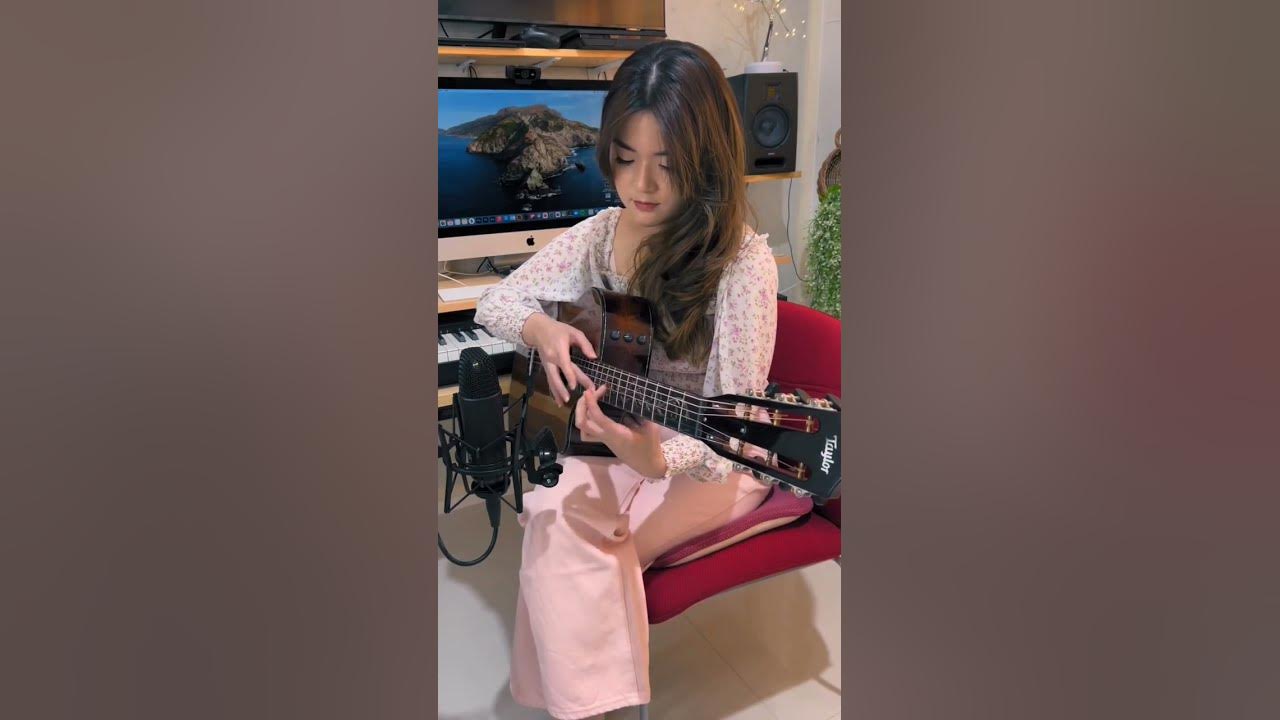 Fireflies (Owl City) Short Guitar Fingerstyle Cover| Josephine Alexandra (Jpalxndr) Clips