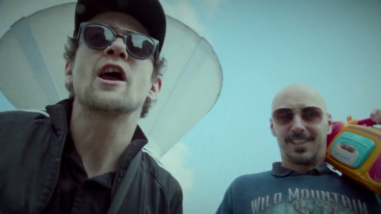 Mwano & Calistus - F. Lalanne